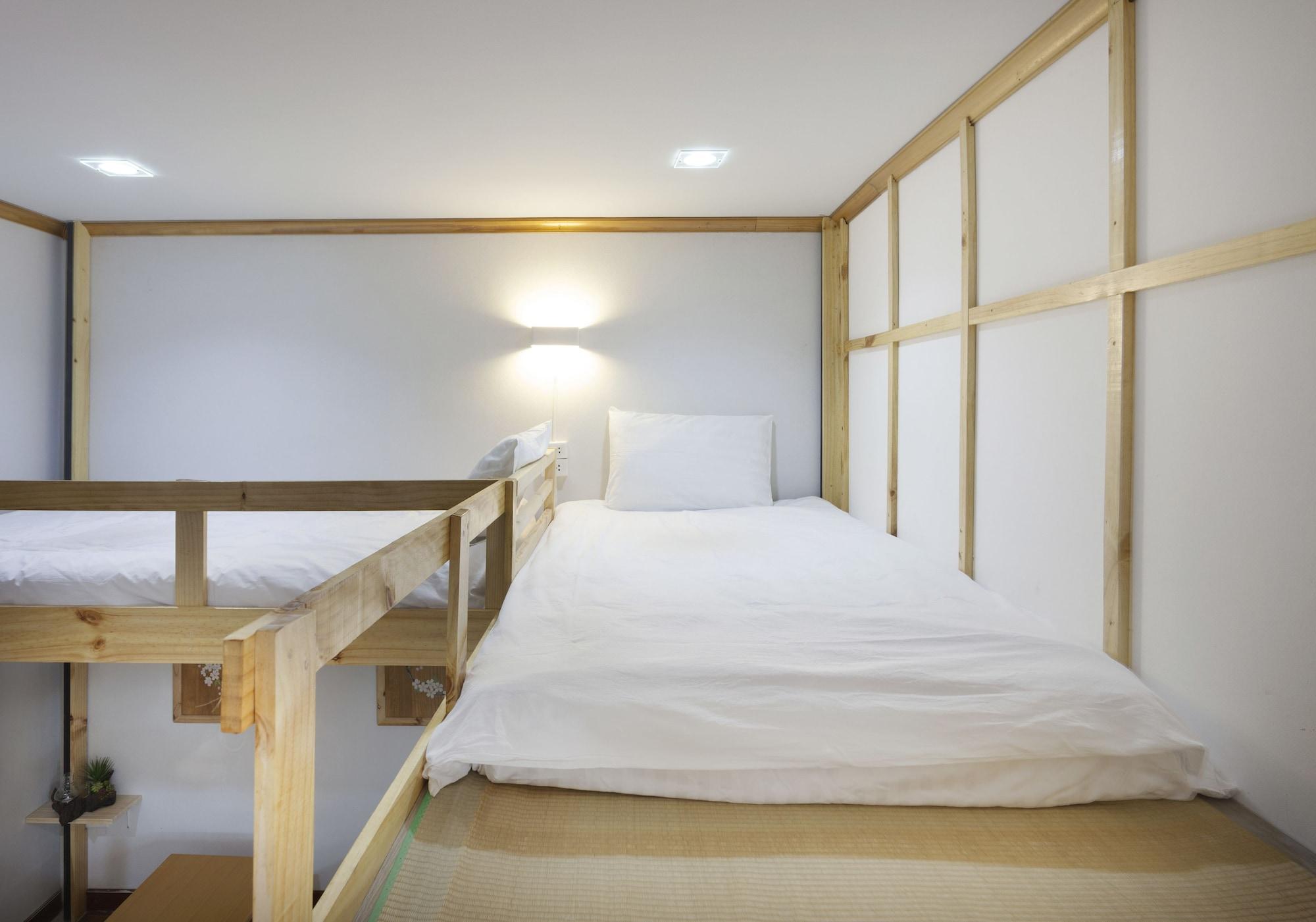 Haikin Ryokan Chiang Mai Luaran gambar